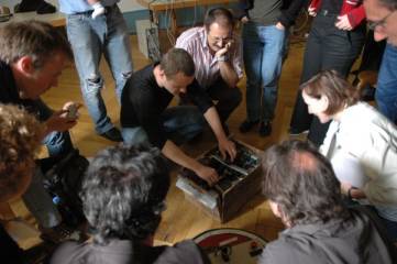 workshop-mo-022.JPG (16102 bytes)